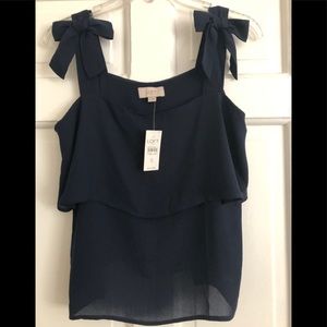 Navy top